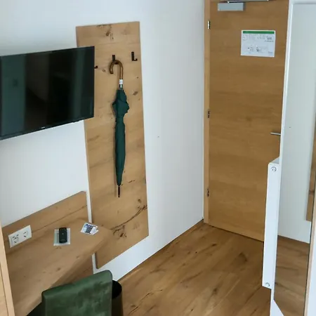 Szálloda Sterzinger Moos 3*